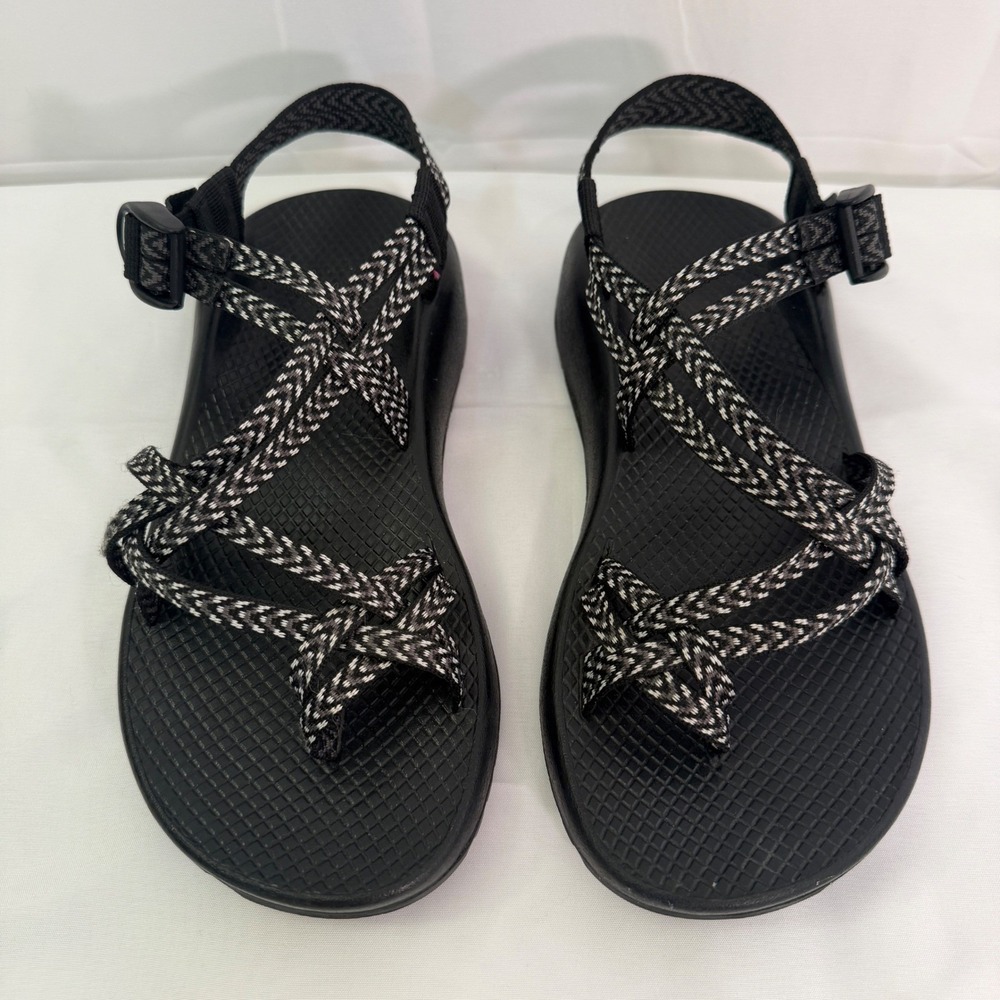 Chaco Z Cloud 2 Sandals Womens 8 Black White Strappy Toe Loop J106266W - Picture 2 of 11